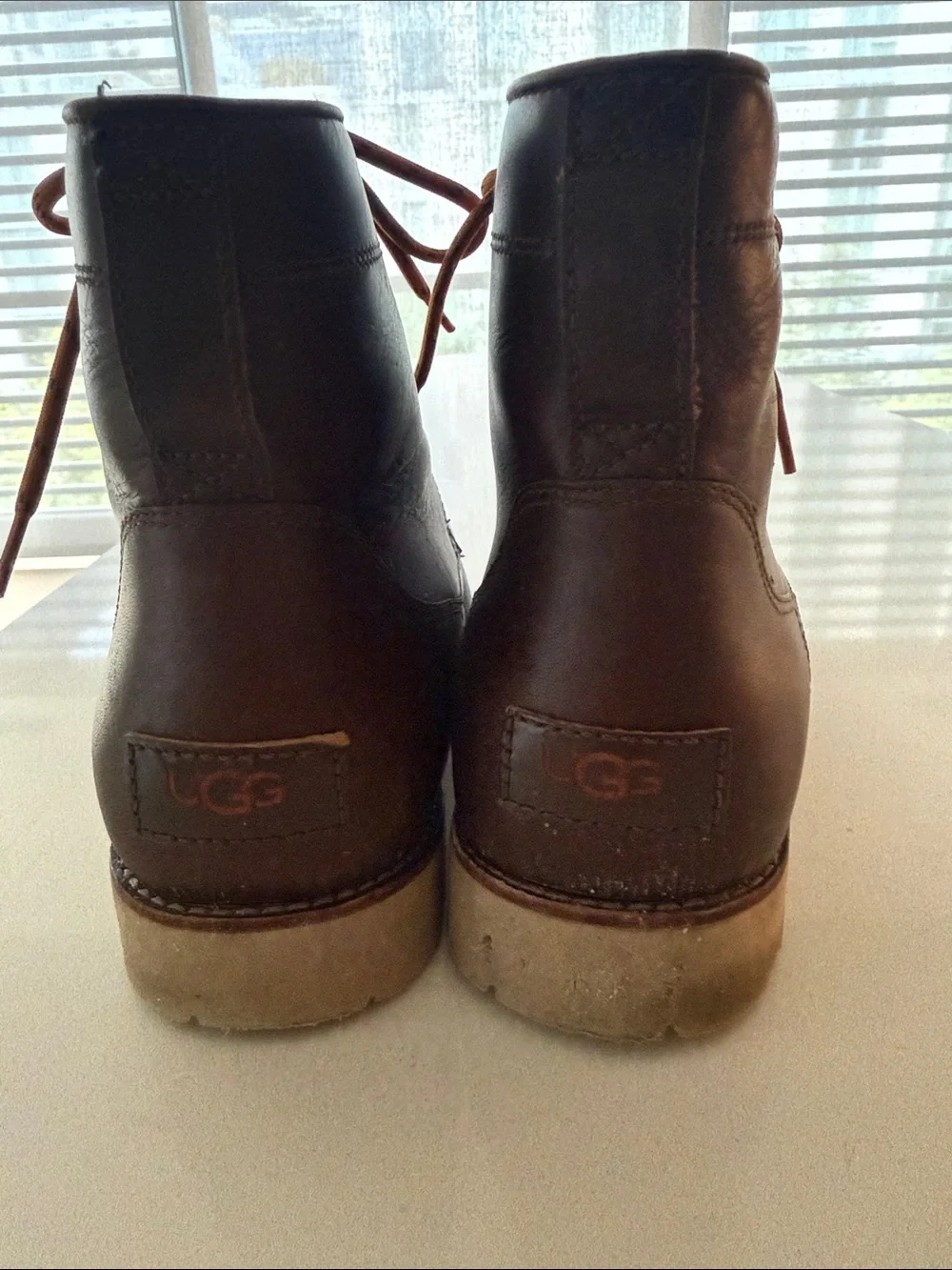 UGG Highland Hi Heritage Brown Leather Moc Toe Boots 1108264 Size 8.5